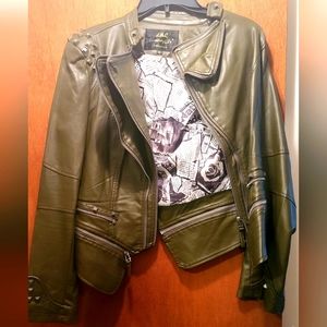 L&L Leisarely Life Collection Olive green Studded lined vegan leather jacket SzM